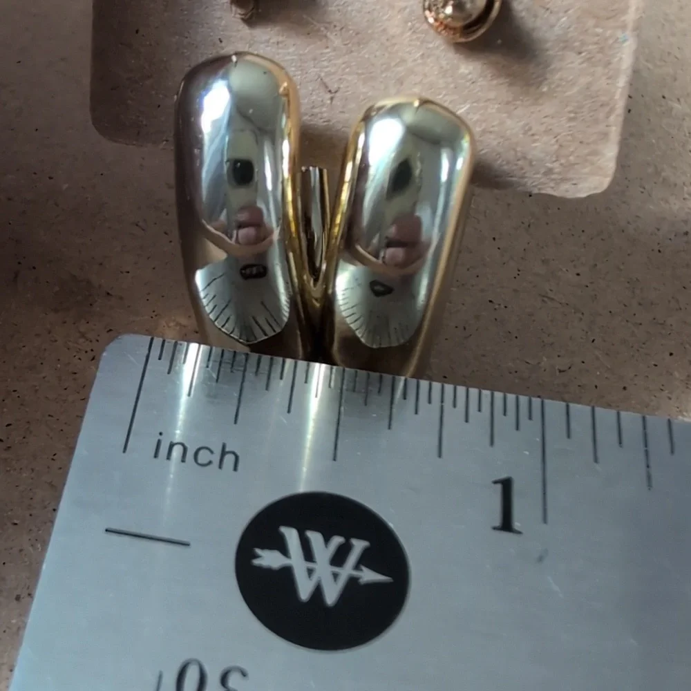 N/A bold silver